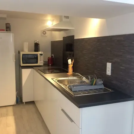 Villa T2 Calme Au Centre De Sausset Esterno foto